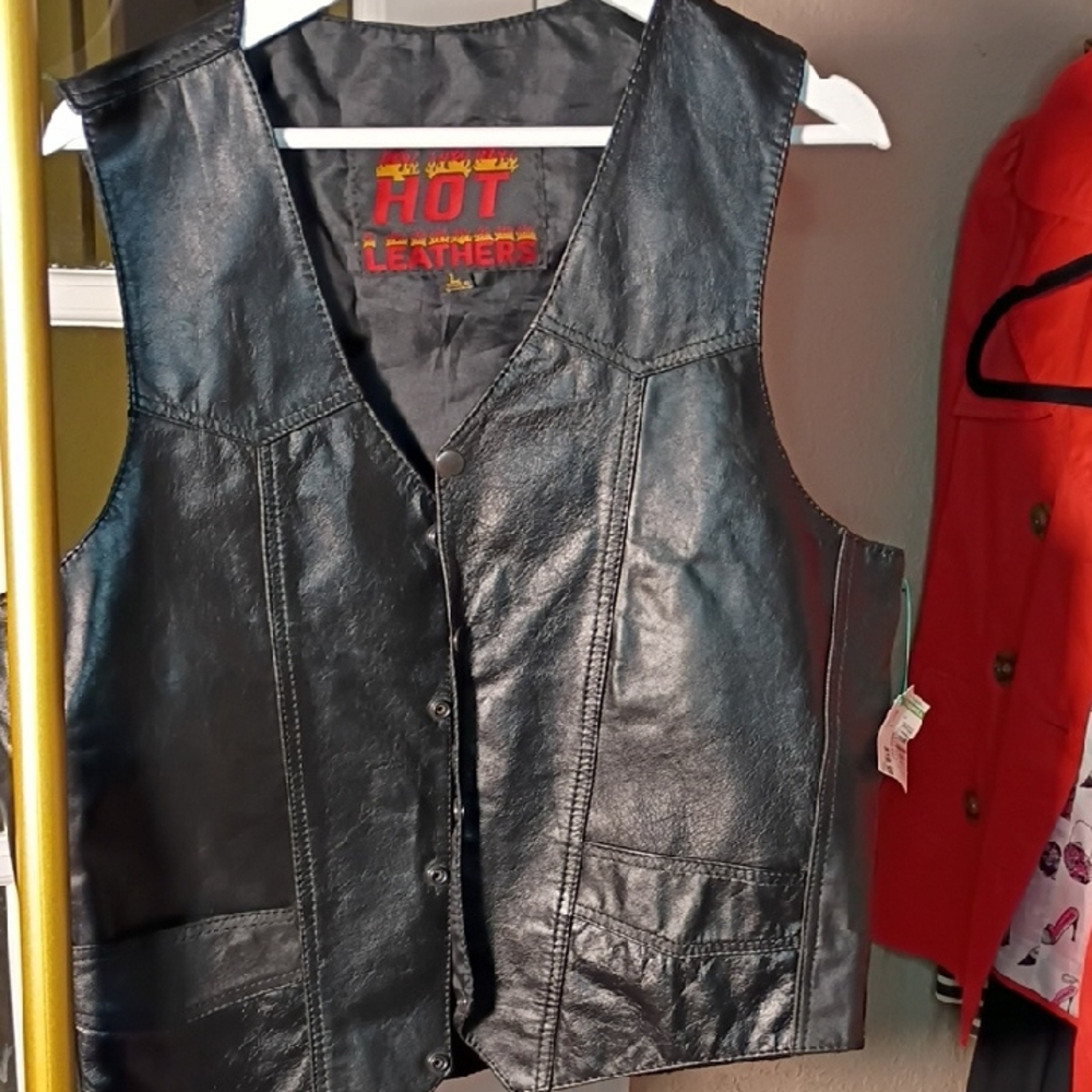 Hot Leathers Black Leather Vest